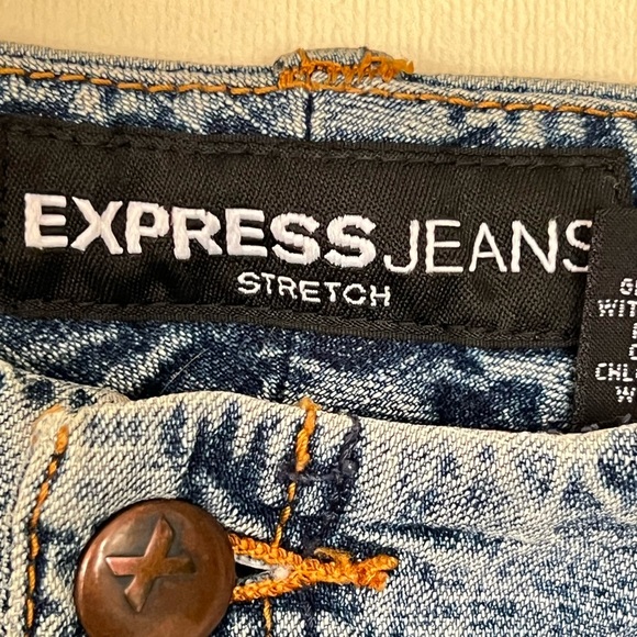 EXPRESS Jeans Womens Denim Mini Skirt 3/4 Small Low-Rise Stretch‎ Back Slip - Picture 4 of 17